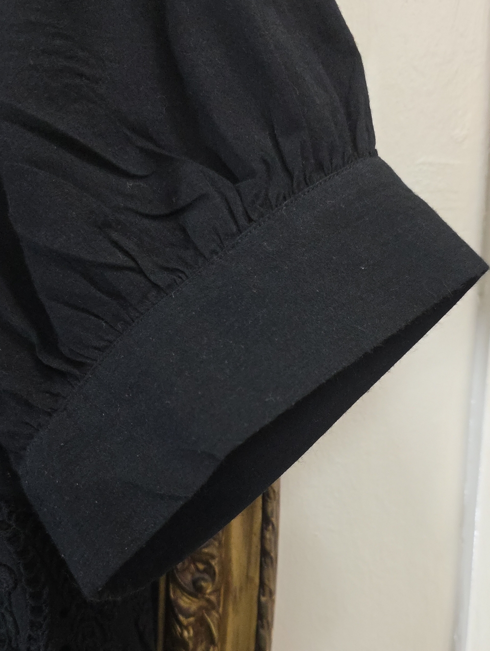 entro Womens Black Embroidered Eyelet Ruffled Short Sleeve Blouse Size L Cotton - Picture 5 of 8